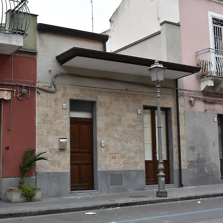 Casa Aci Gioja بيت للعطل