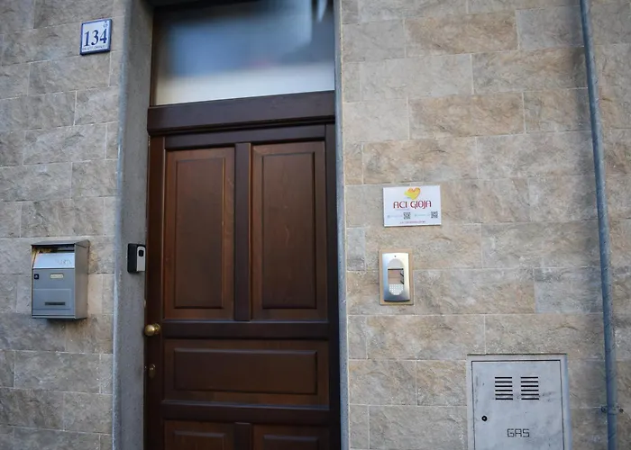 Dom wakacyjny Casa Aci Gioja *