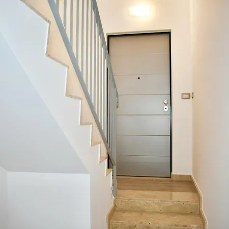 Casa Aci Gioja *
